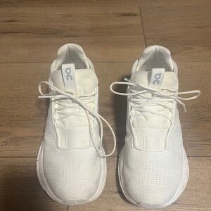 On Cloudnova Running shoes 6.5